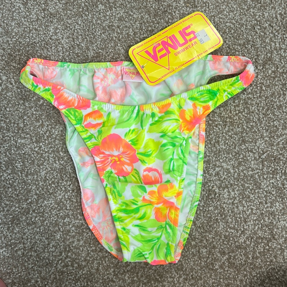 VINTAGE Venus swimsuit bottom